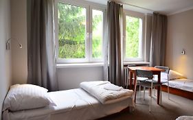 Nh Hostel - Tbn House